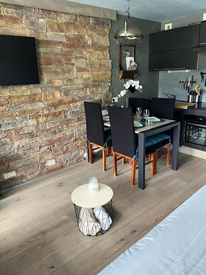 Appt 123 Home Club Тінь Екстер'єр фото